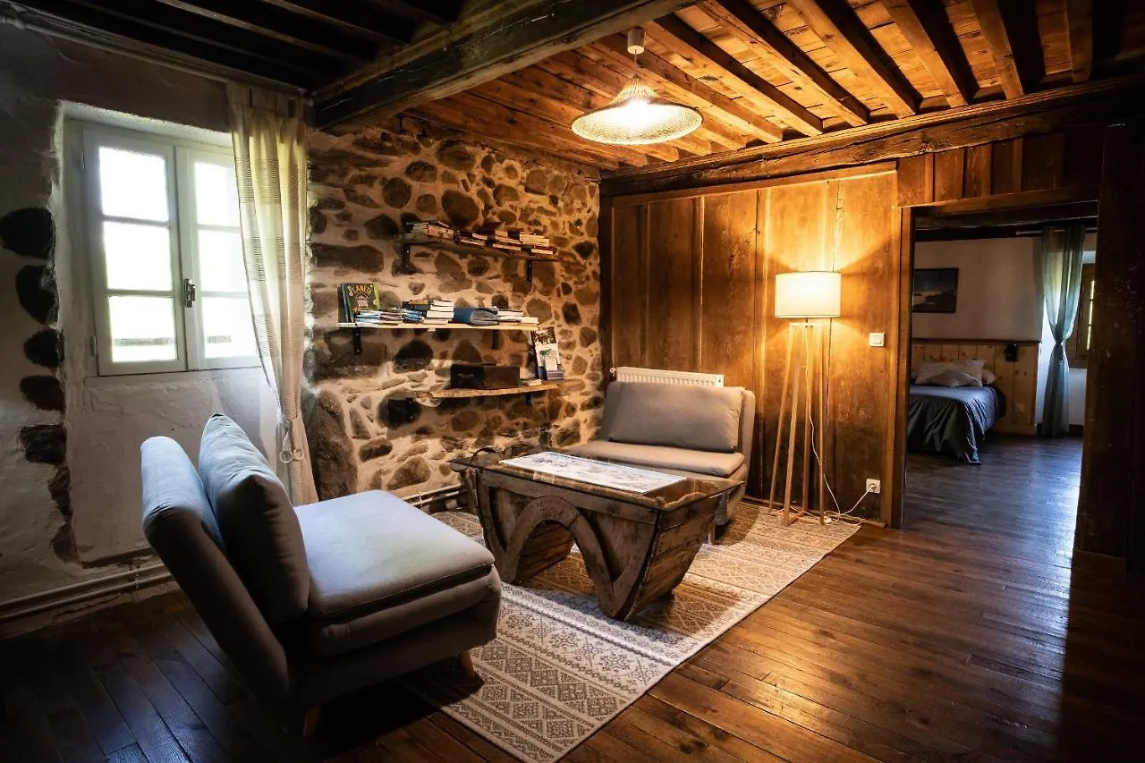Villa Les Terres Nères à Aucun 0*,  France