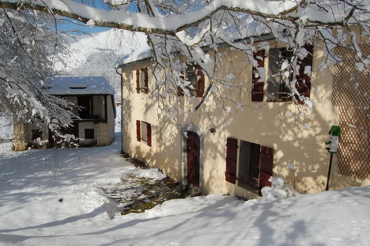 Villa Les Terres Nères à Aucun 0*,  France